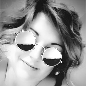 Meet your Posher, Aimee